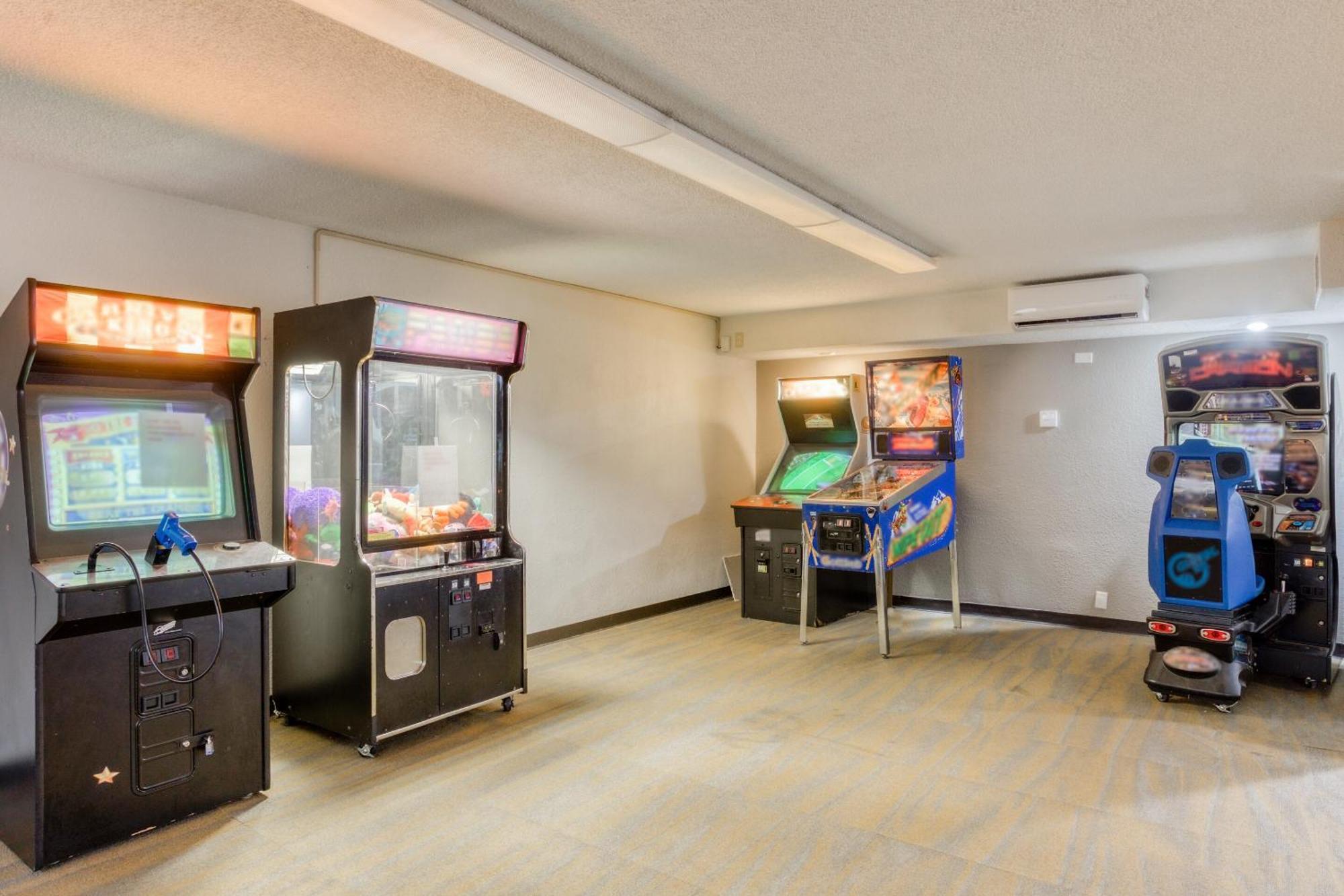 ホテル Oyo Townhouse Owensboro West エクステリア 写真