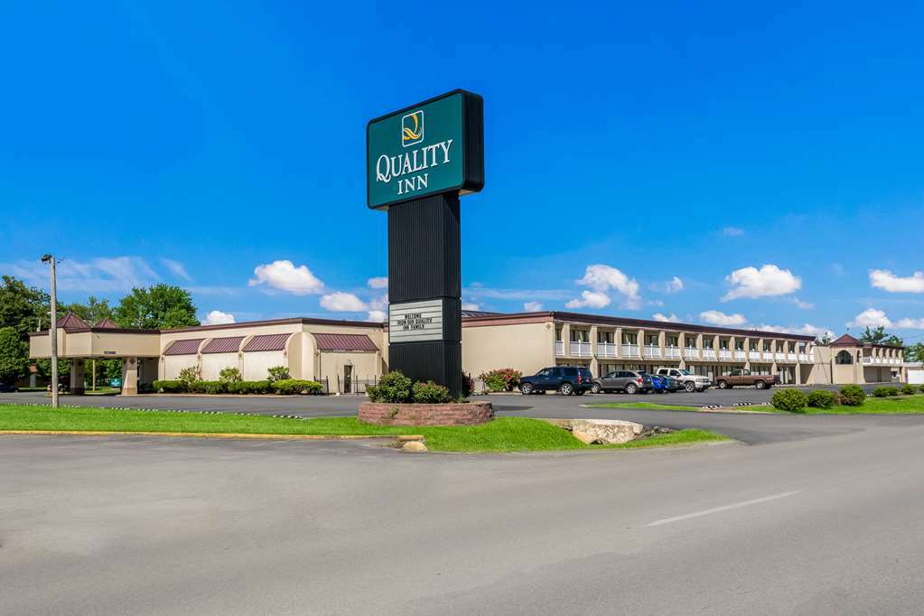 ホテル Oyo Townhouse Owensboro West エクステリア 写真