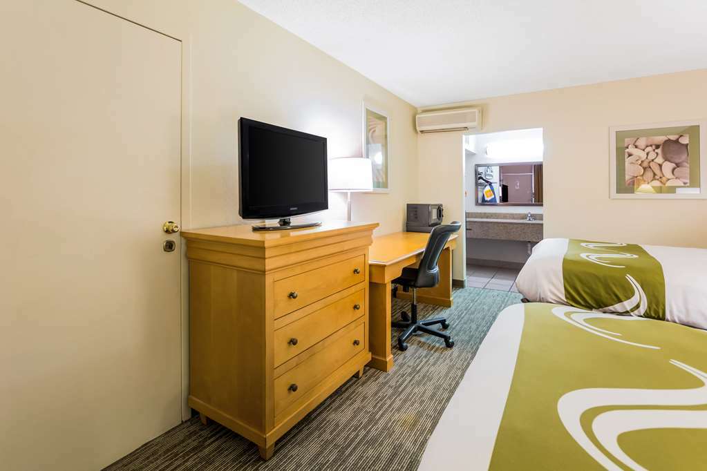 ホテル Oyo Townhouse Owensboro West 部屋 写真